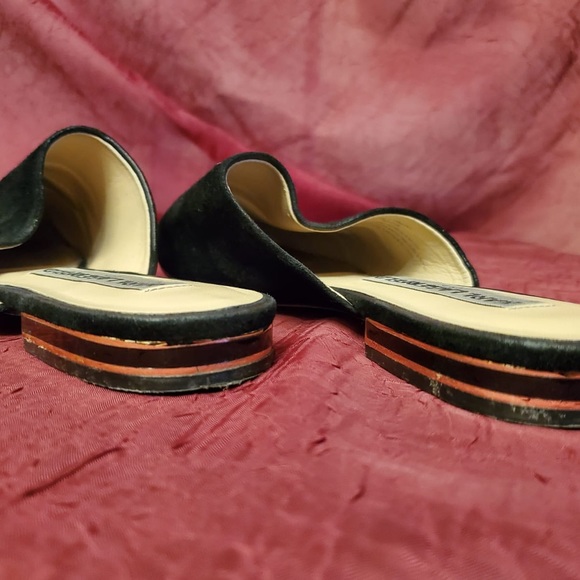 Flats - Picture 4 of 9